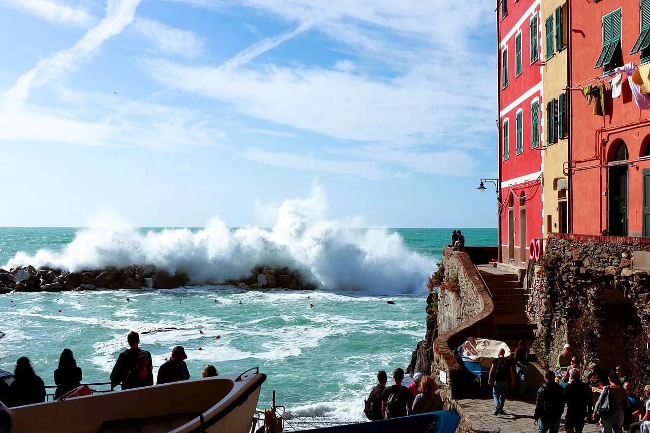 Genoa Cruise Port to Cinque Terre: Train, Tour or Boat