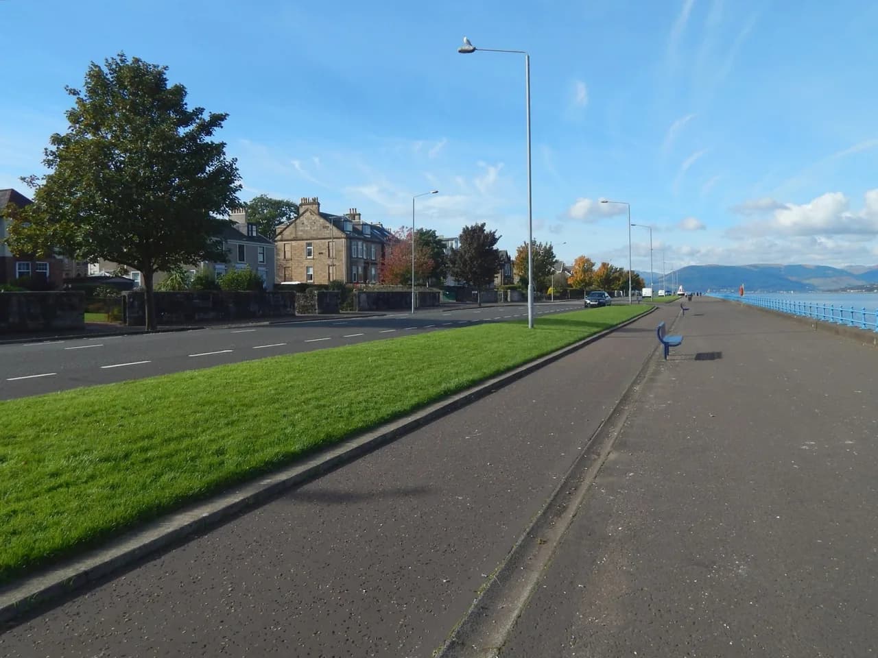 Greenock Shore Excursions: Ship Tours vs DIY Day Trips