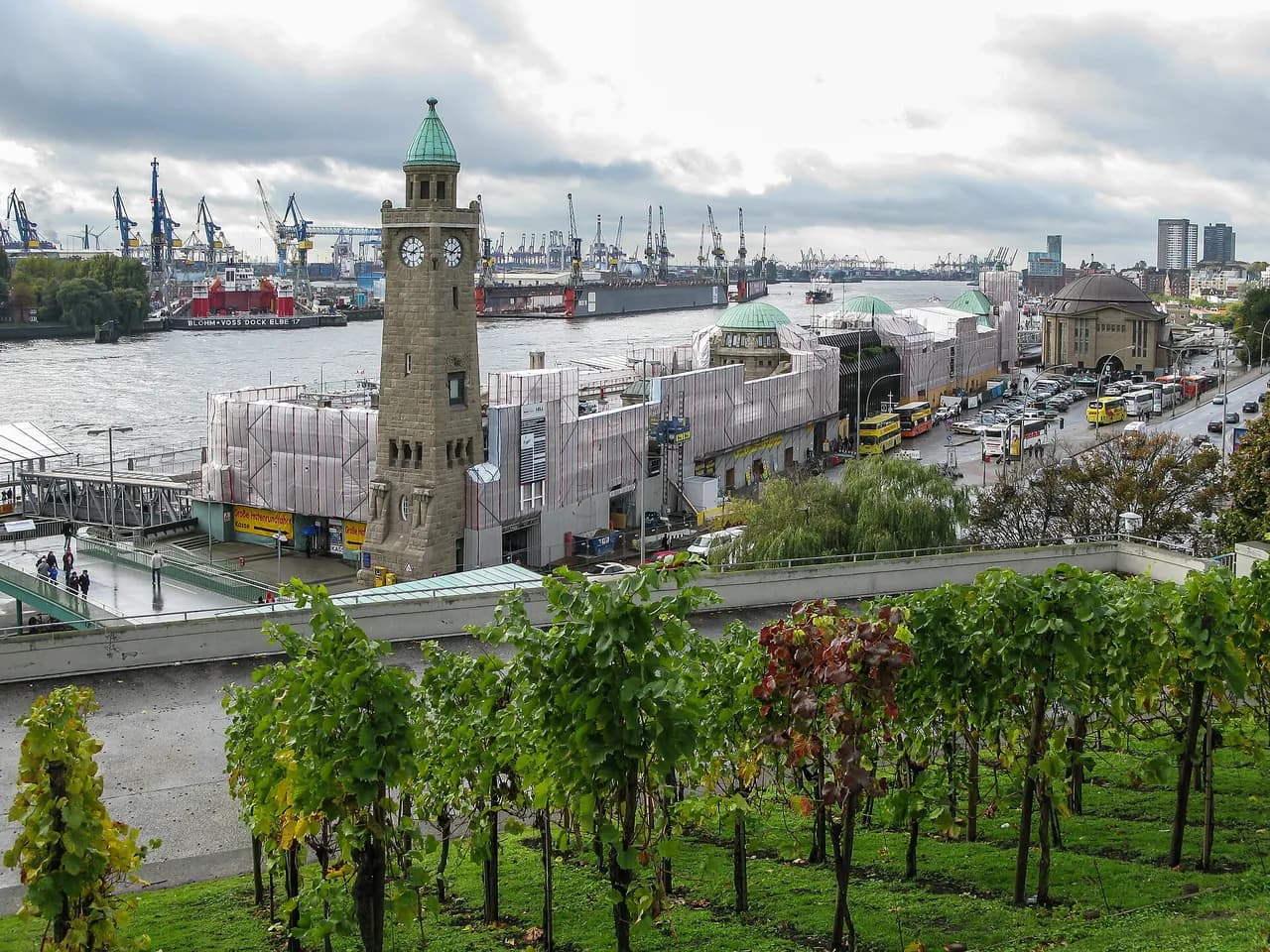 Hamburg Cruise Port Guide: Terminals, Transfers & Port Days