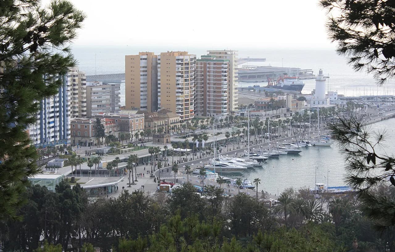 Hotels Near Málaga Cruise Port: Where to Stay Guide