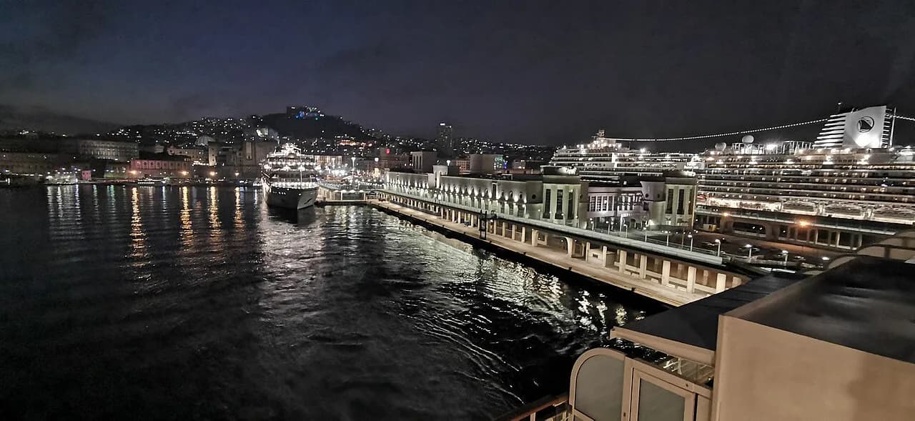 Hotels Near Naples Cruise Port: Where to Stay