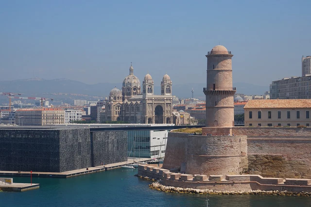 Marseille Cruise Port to City Centre: Transport Guide