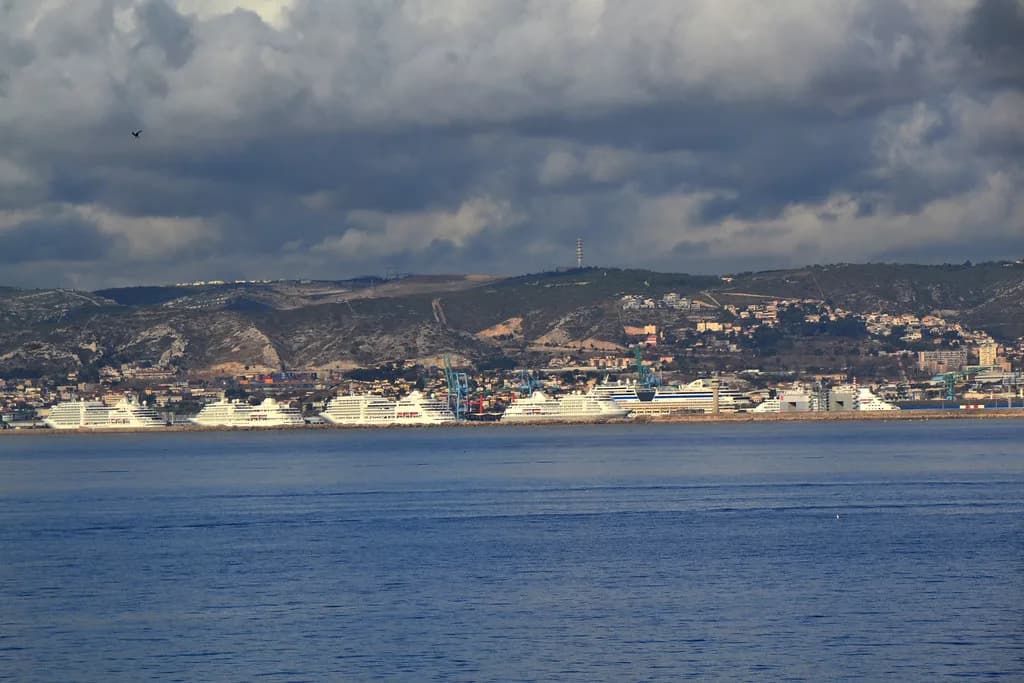 Marseille Cruise Port Guide: Terminals & Port Days