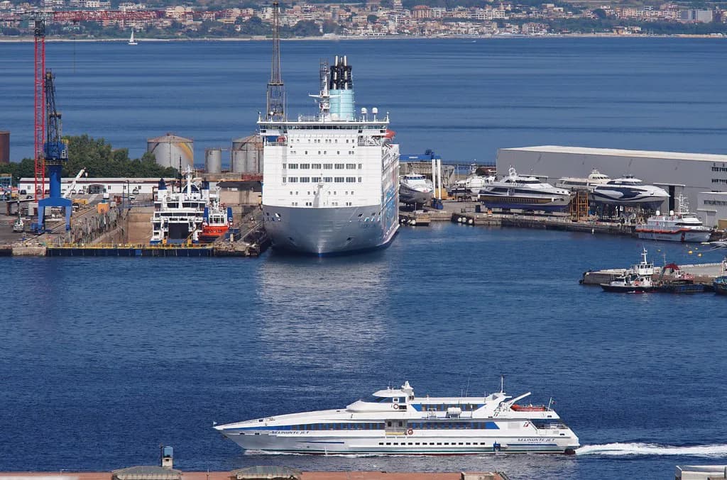 Excursions from Messina Port: Taormina, Etna and DIY Options