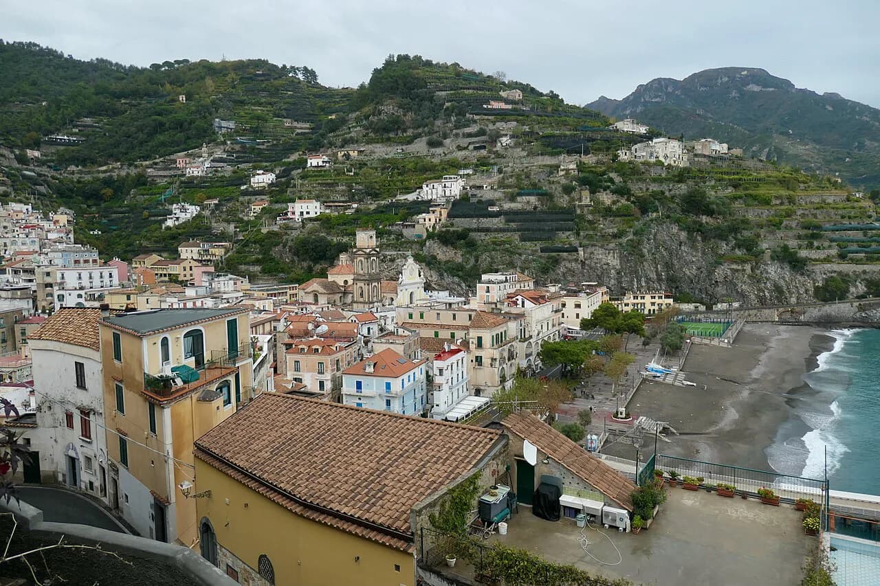 Salerno Cruise Port to the Amalfi Coast: Ferry, Bus or Tour
