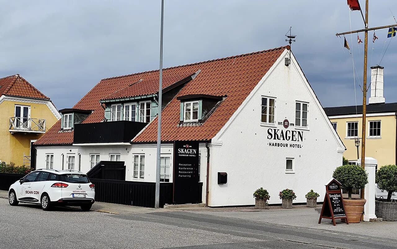 Skagen Shore Excursions: Ship Tours vs Going It Alone