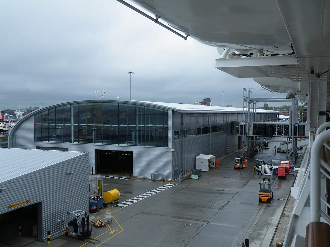 Southampton Cruise Port Parking: Terminals & Options