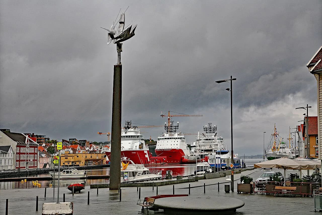 Is Stavanger Walkable From the Cruise Port? Dock Guide