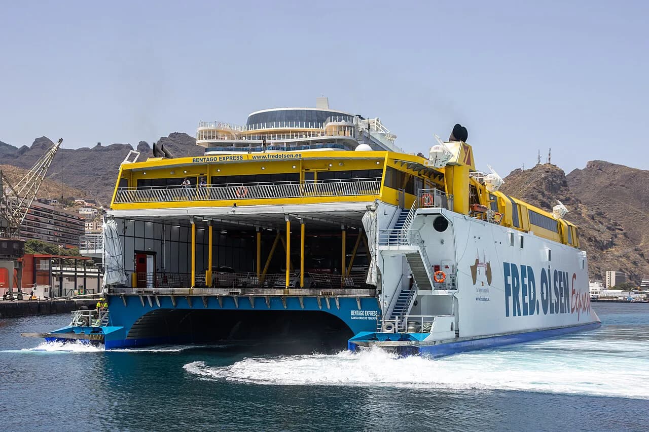 Tenerife Cruise Port Guide: Dock & Plan Your Day