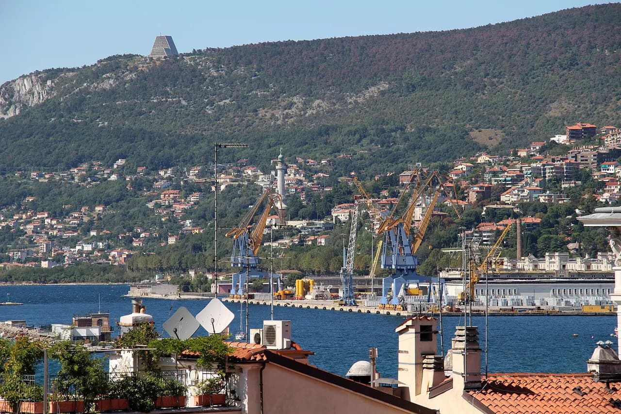 Trieste Airport to Cruise Port: Transfer & Transport Guide
