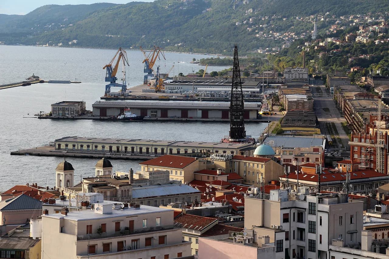 Trieste Cruise Port to the Train Station: How to Get There