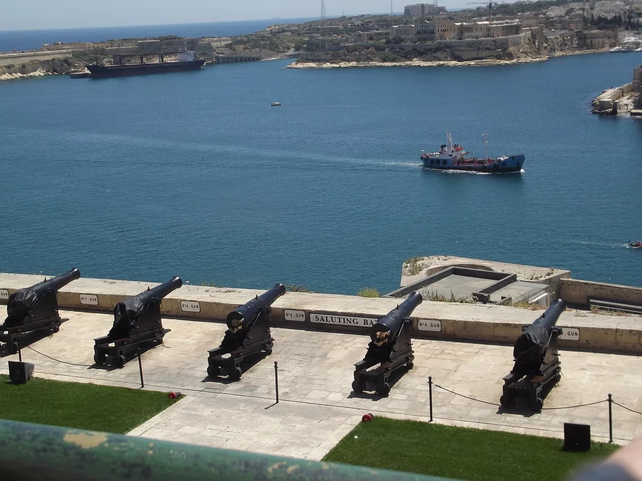 Valletta Airport to Cruise Port: Every Transfer Option