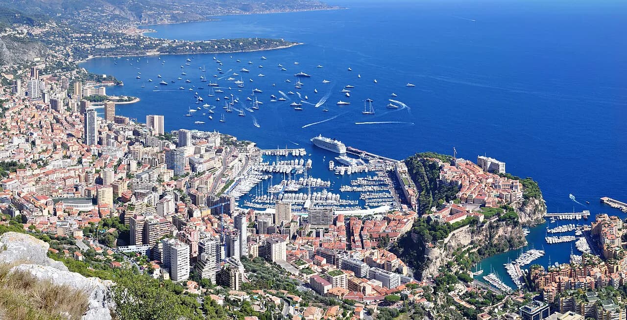 Villefranche Cruise Port to Monaco: Trains, Tours and Taxis
