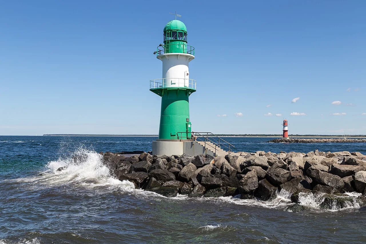 Warnemünde Cruise Port Car Rental: Desks & Drive Times