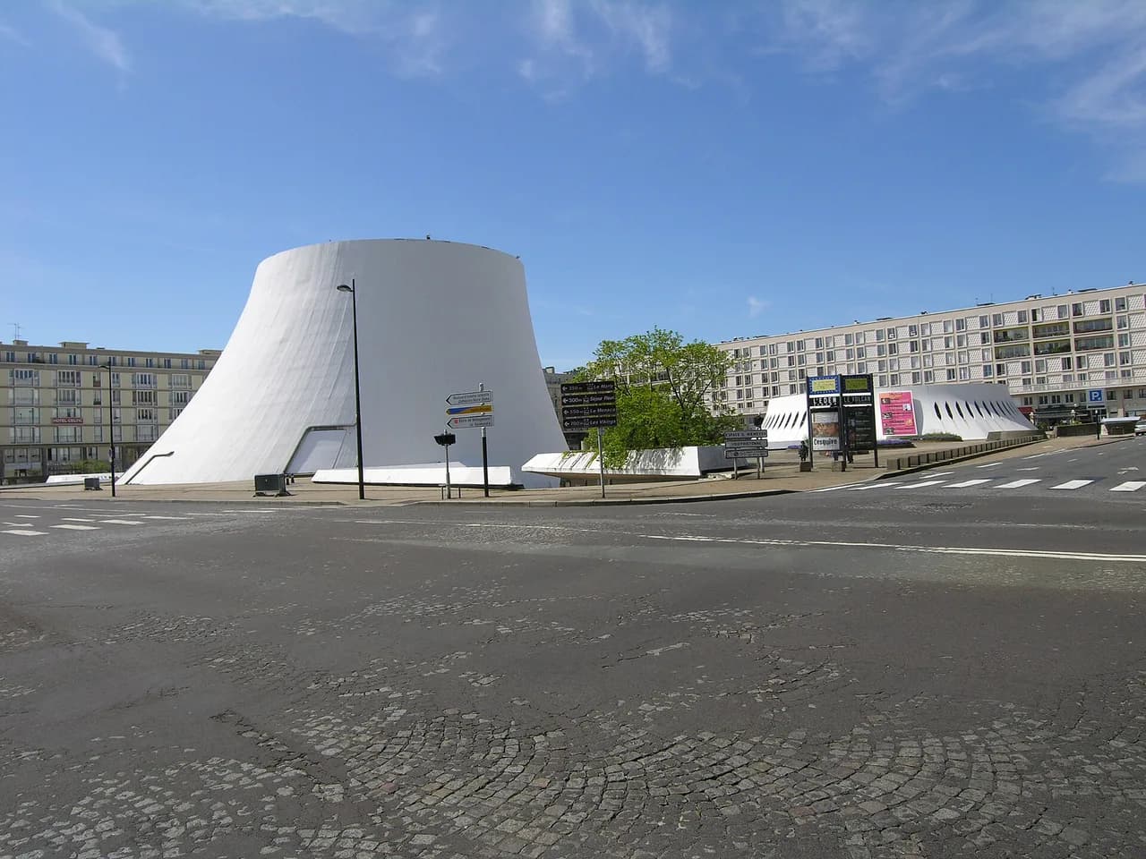 Shore Excursions From Le Havre: D-Day, Honfleur or Paris?