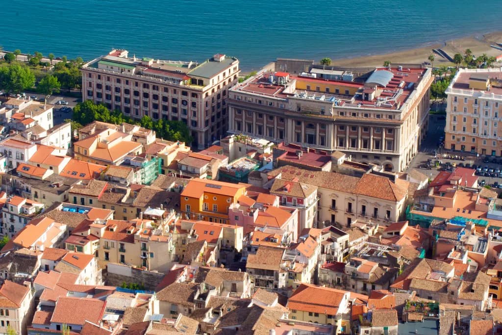 Salerno Cruise Port to Train Station: Walk, Shuttle or Taxi