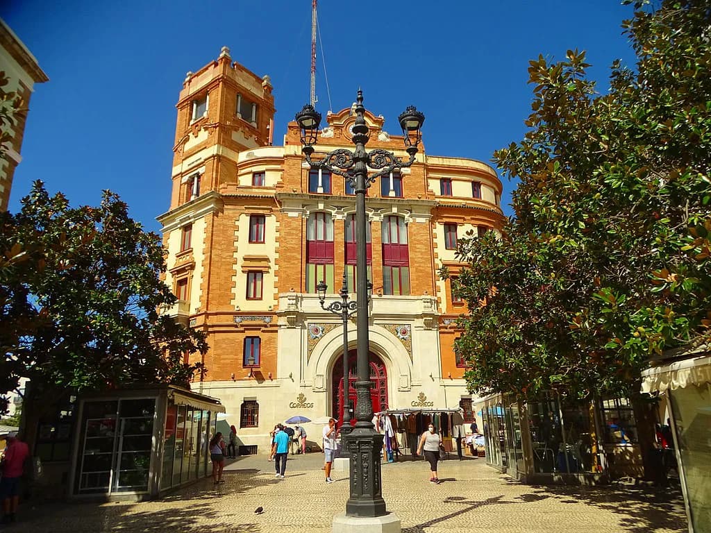 Cádiz Cruise Port: Things to Do on a Walkable Port-Day
