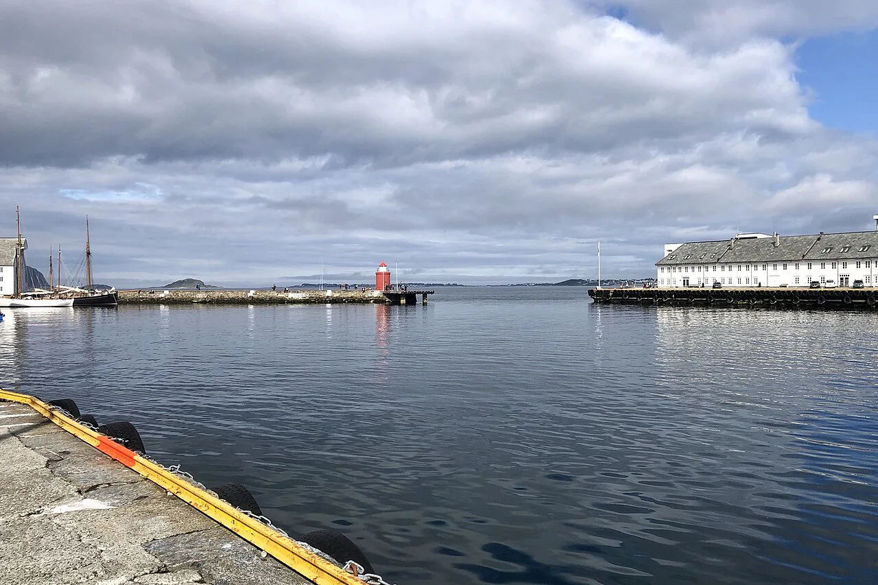 Vågen Ålesund Einfahrt