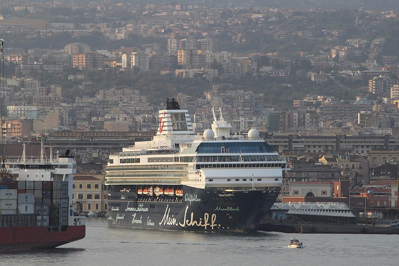 MS Mein Schiff 2 Catania
