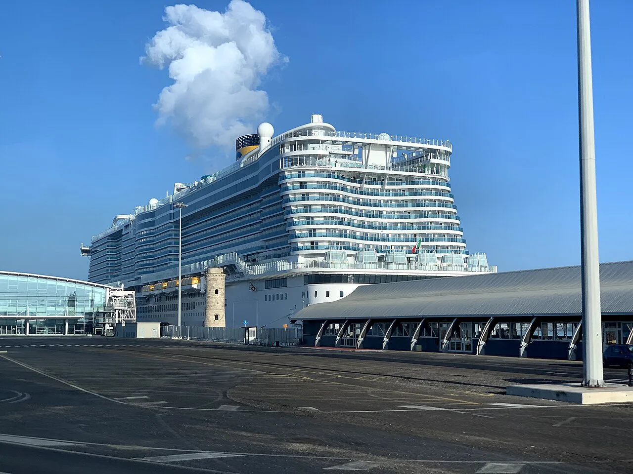 Costa Smeralda Civitavecchia