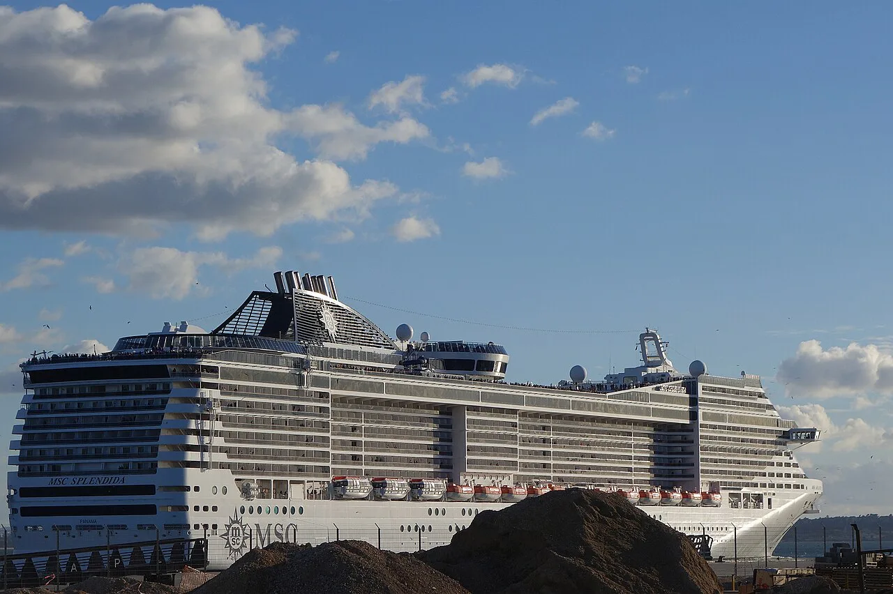 La nave va, Europe