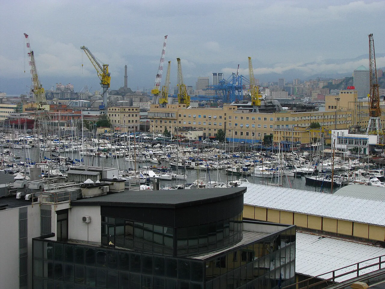 Genoa, Italy - panoramio