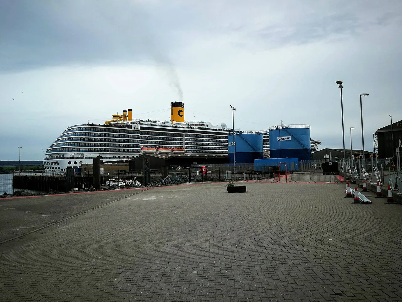 Invergordon Harbour - geograph.org.uk