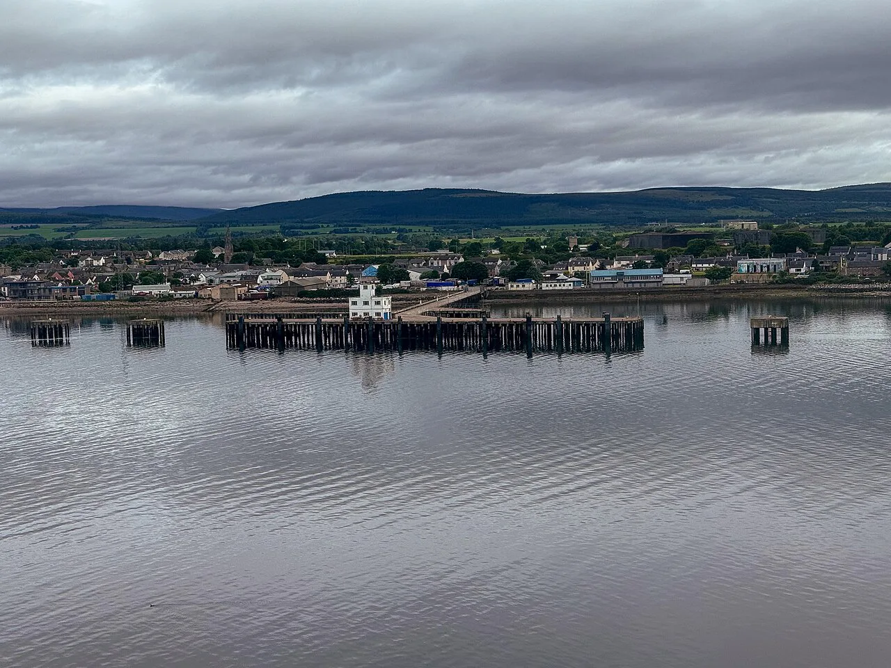 Invergordon Pier - geograph.org.uk