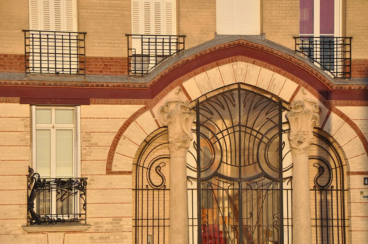 Le Havre (France), art nouveau facade
