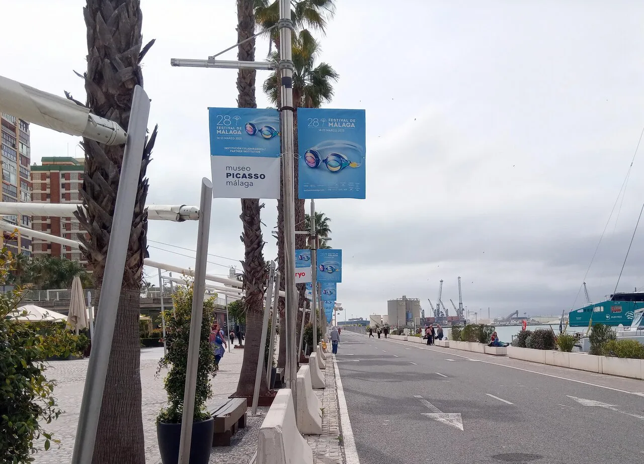 Málaga Film Festival Plakatwerbung Muelle Uno