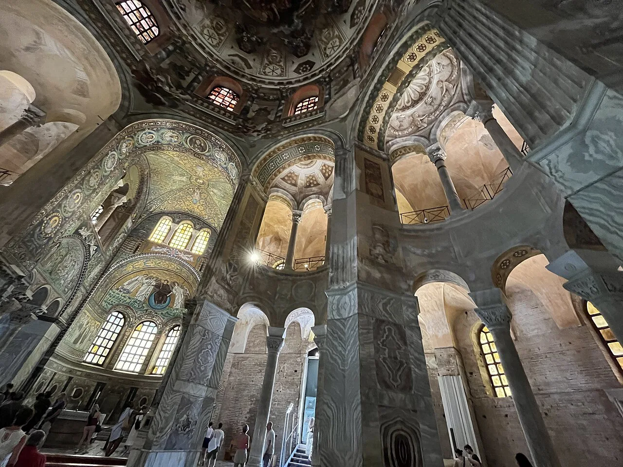 Ravenna - Basilica di San Vitale - 11-36