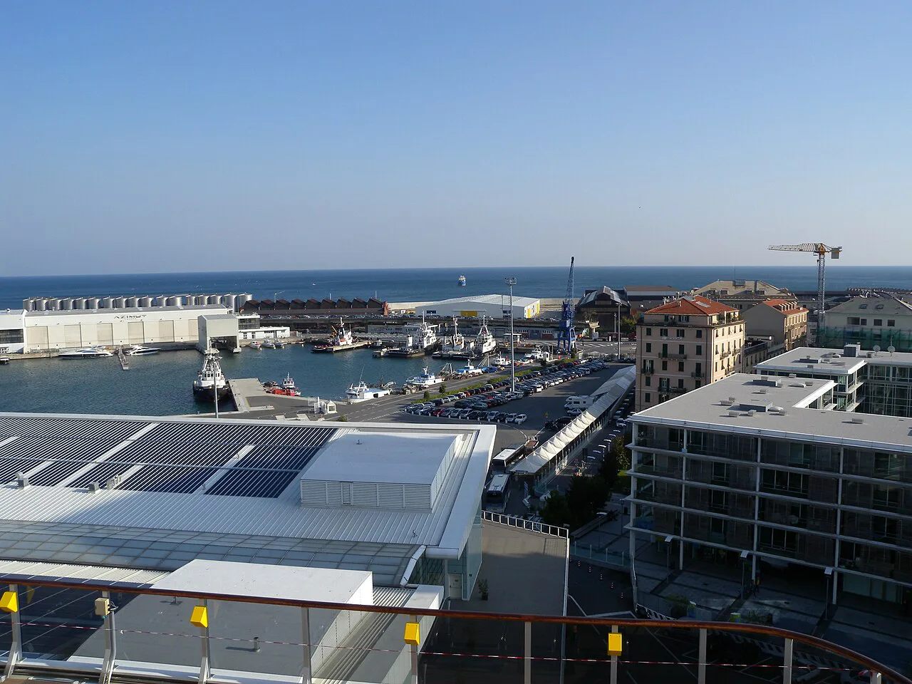 Savona - veduta da nave da crociera