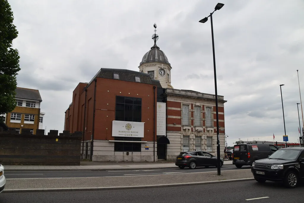 Harbour House - geograph.org.uk, Southampton