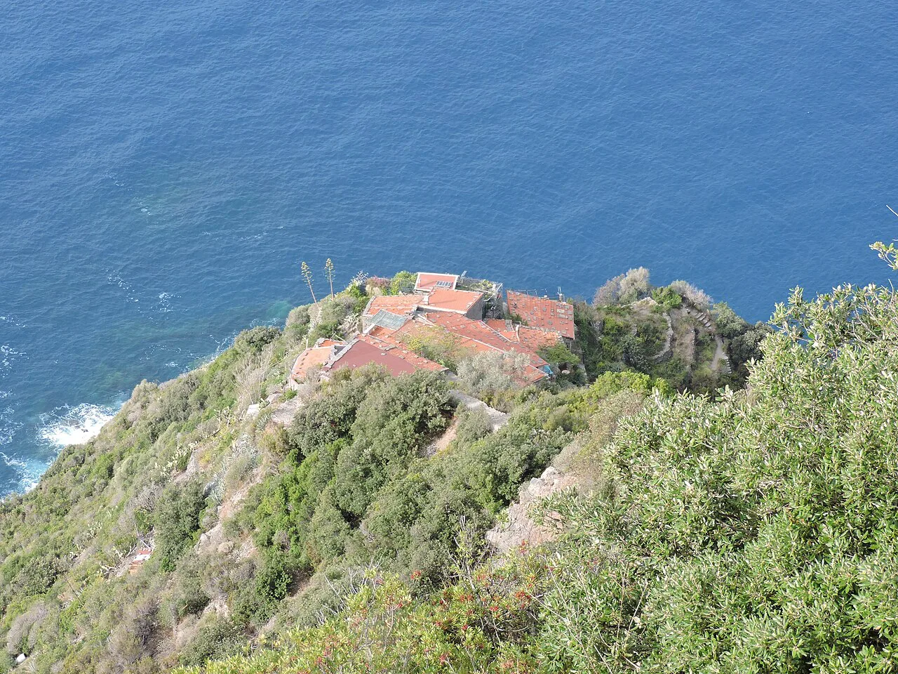 La Spezia, Monesteroli dall'alto