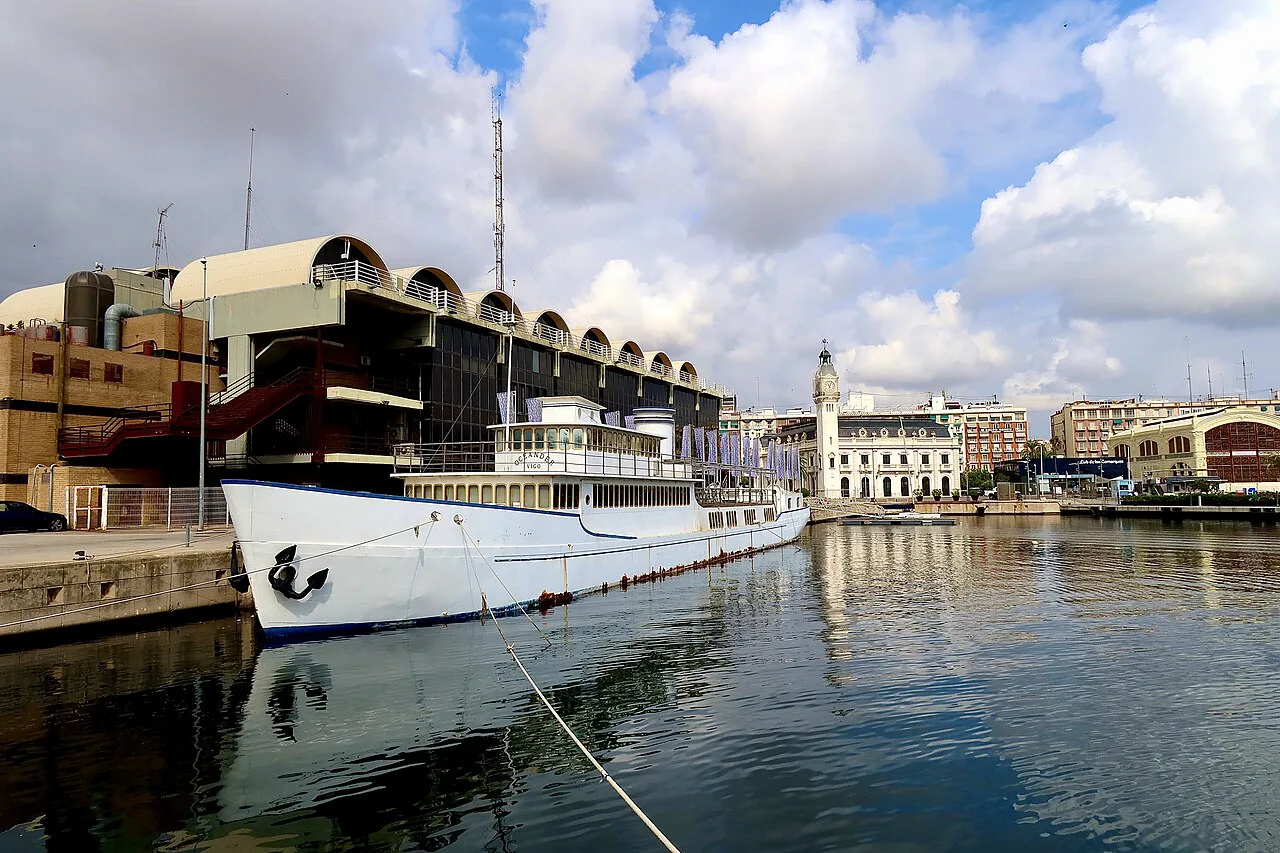 Oceander - Valencia Harbour, Vigo