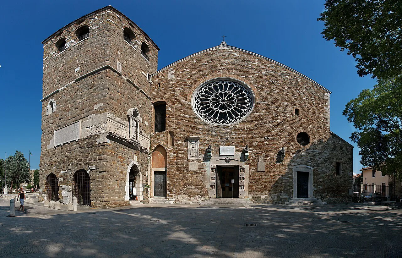 Trieste Cattedrale di San Giusto frontside