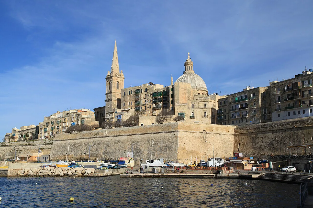 Malta - Valletta - Our Lady of Mount Carmel+St Paul's Pro-Cathedral (Ferry harbour) 01 ies