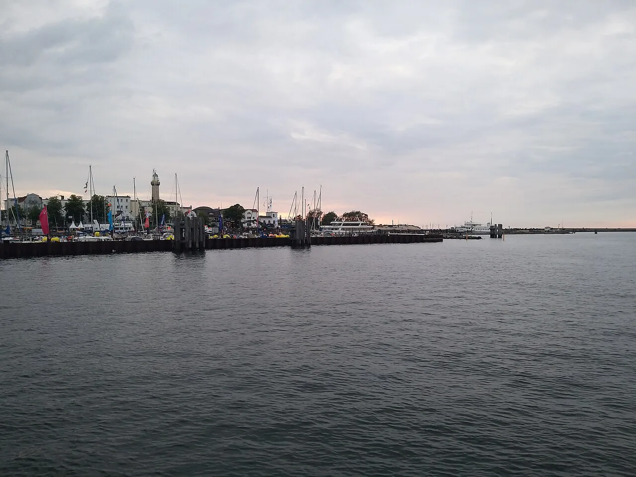 Warnemünde Hafen