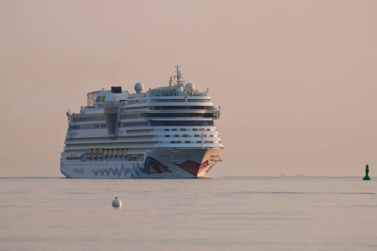 AIDAblu Warnemünde