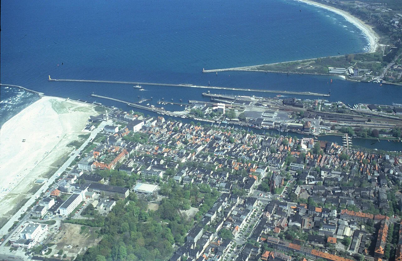 Rostock Warnemünde aerial photograph HBdia