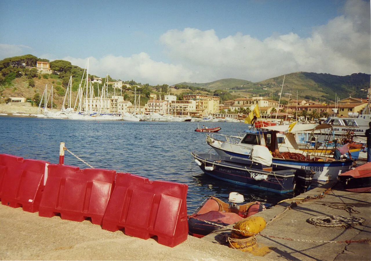 Harbour, Europe - scan